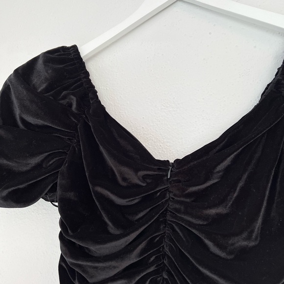 NWT Anthropologie Hutch Black Velvet Ruched Puff Sleeve Mini Dress size 10 - Picture 10 of 16